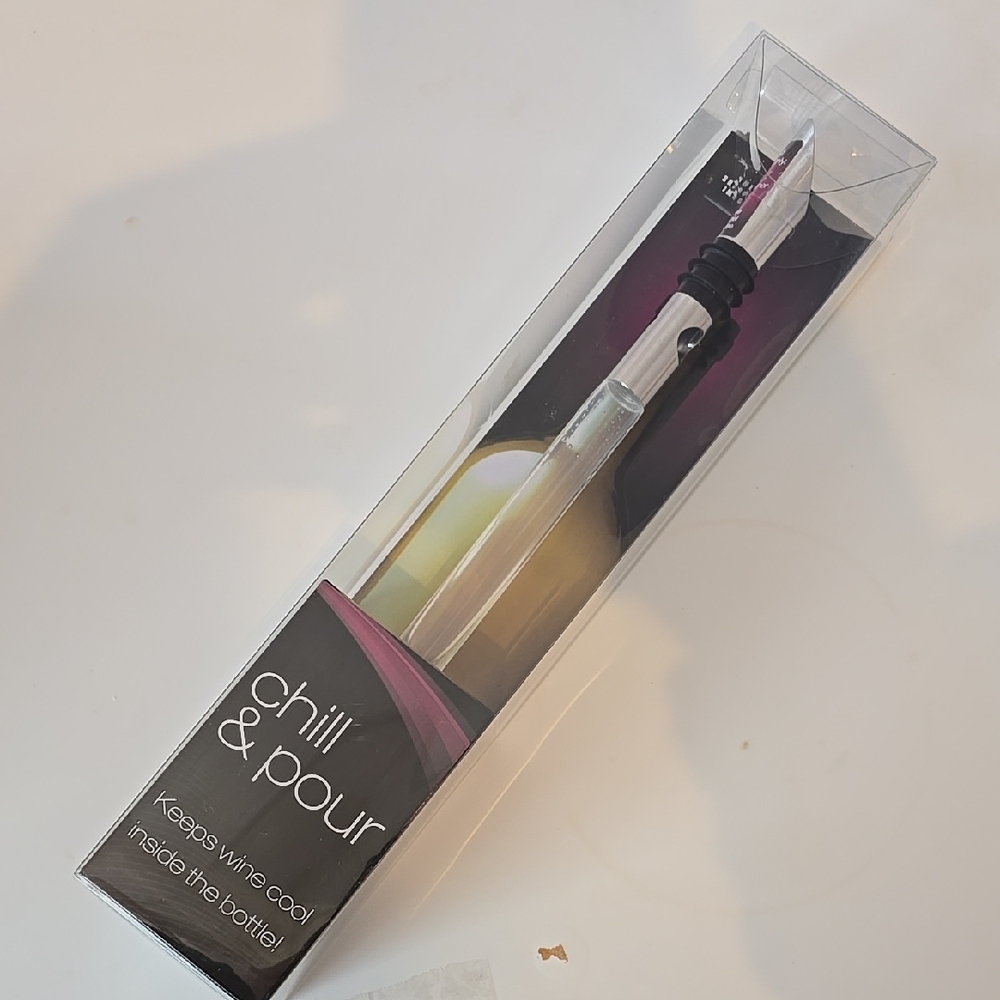New In Box! Sharper Image Chill & Pour